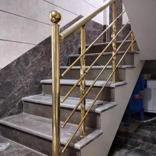 نصاب نرده استیلم دنبال شریک یا همکار|خدمات پیشه و مهارت|محمدیه-قزوین, |دیوار