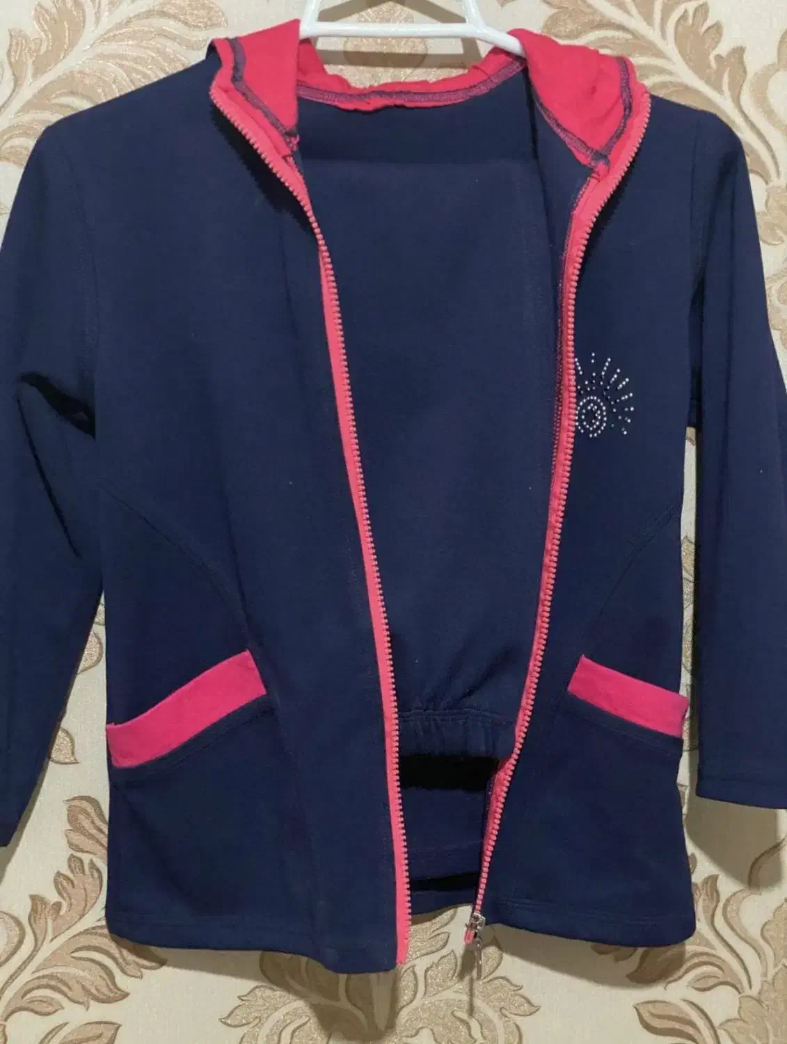 لباس دخترونه 5تا7سال نو و درحد نو قیمت مناسب|کفش و لباس بچه|مشهد, میعاد (شهرک غرب)|دیوار