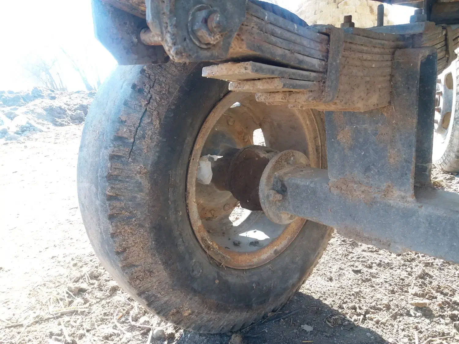 ترن چهارچرخ|خودرو سنگین|سراب, |دیوار