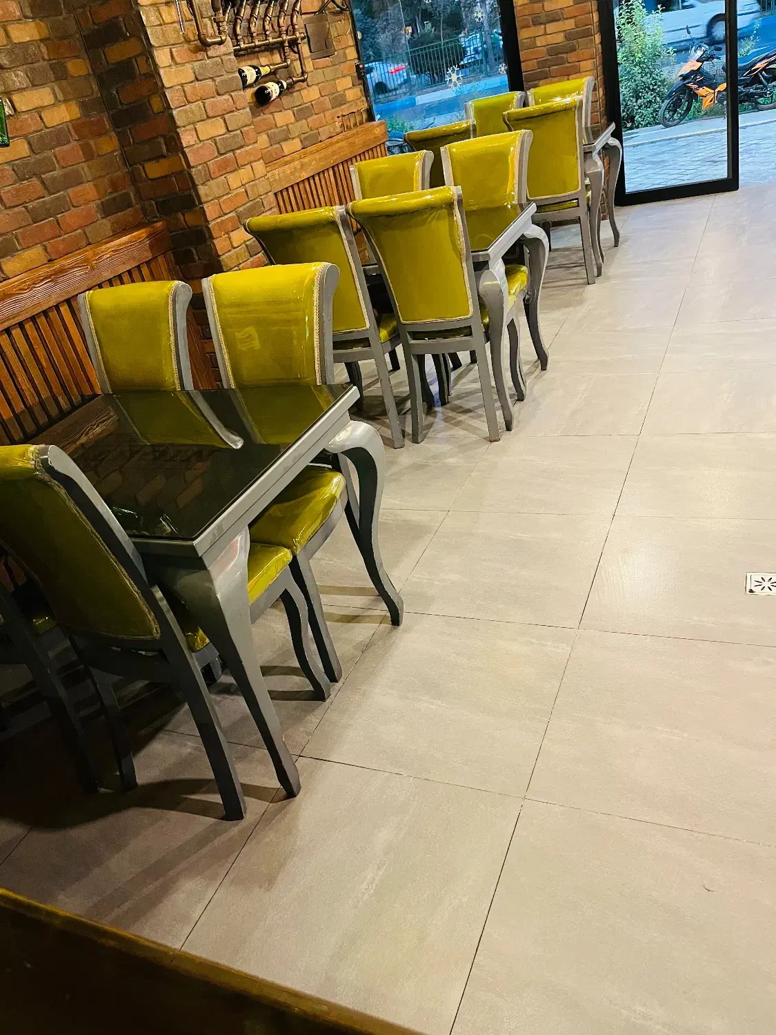 میز صندلی نهار خوری جهت کافه فست فود رستوران|کافیشاپ و رستوران|اصفهان, دشتستان|دیوار