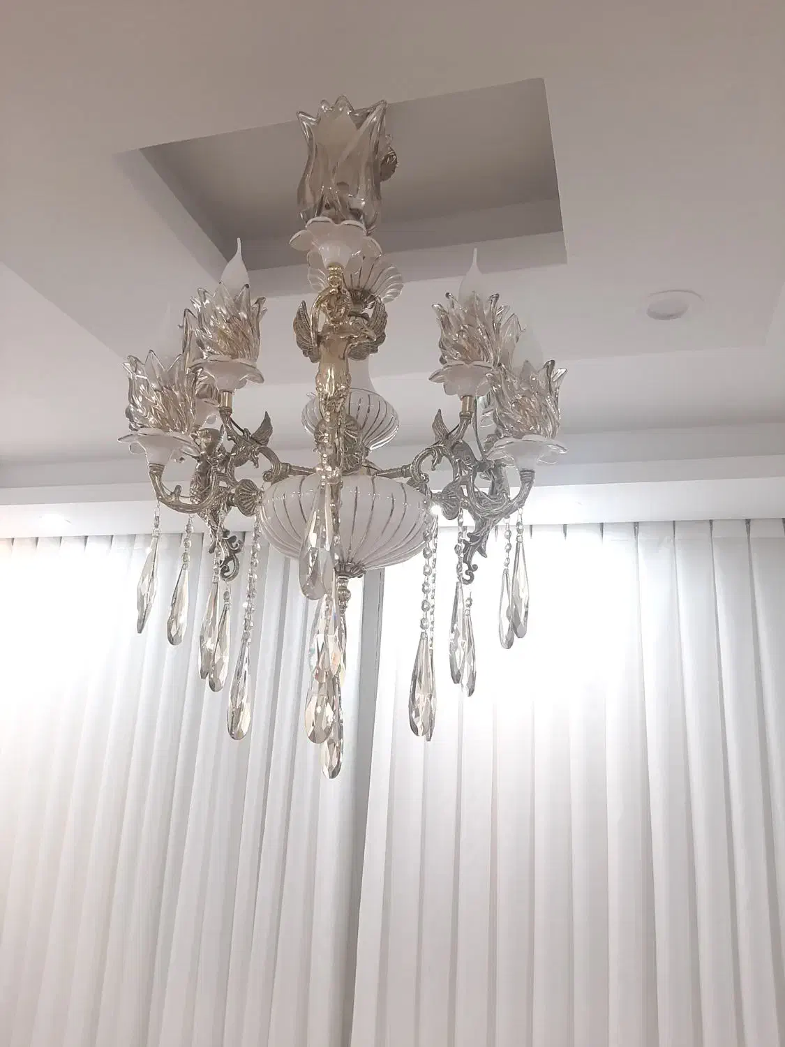 لوستر طرح فرشته|لوستر و چراغ آویز|ساوه, |دیوار