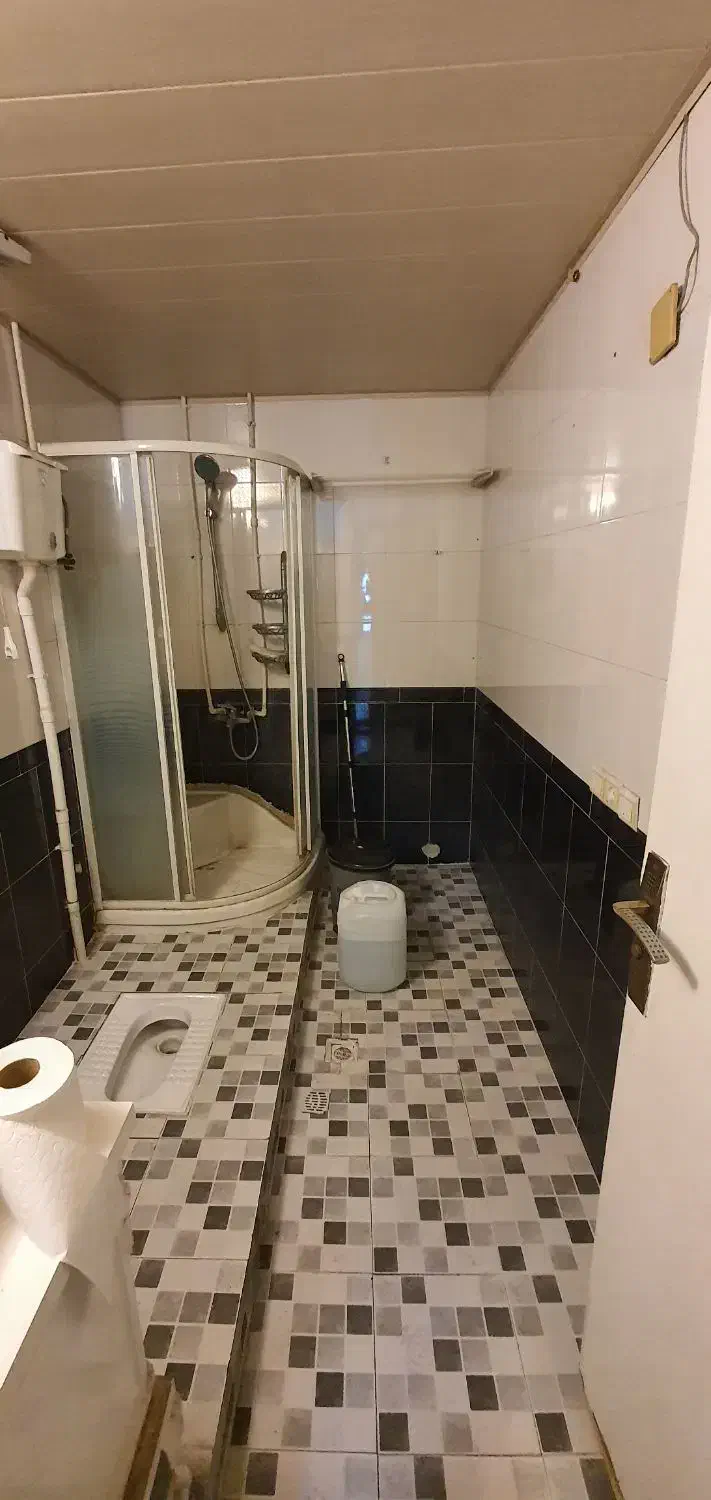 ۲۴۰ متر مستغلات ۱۴۰ متر +۶۵ متر زیر زمین