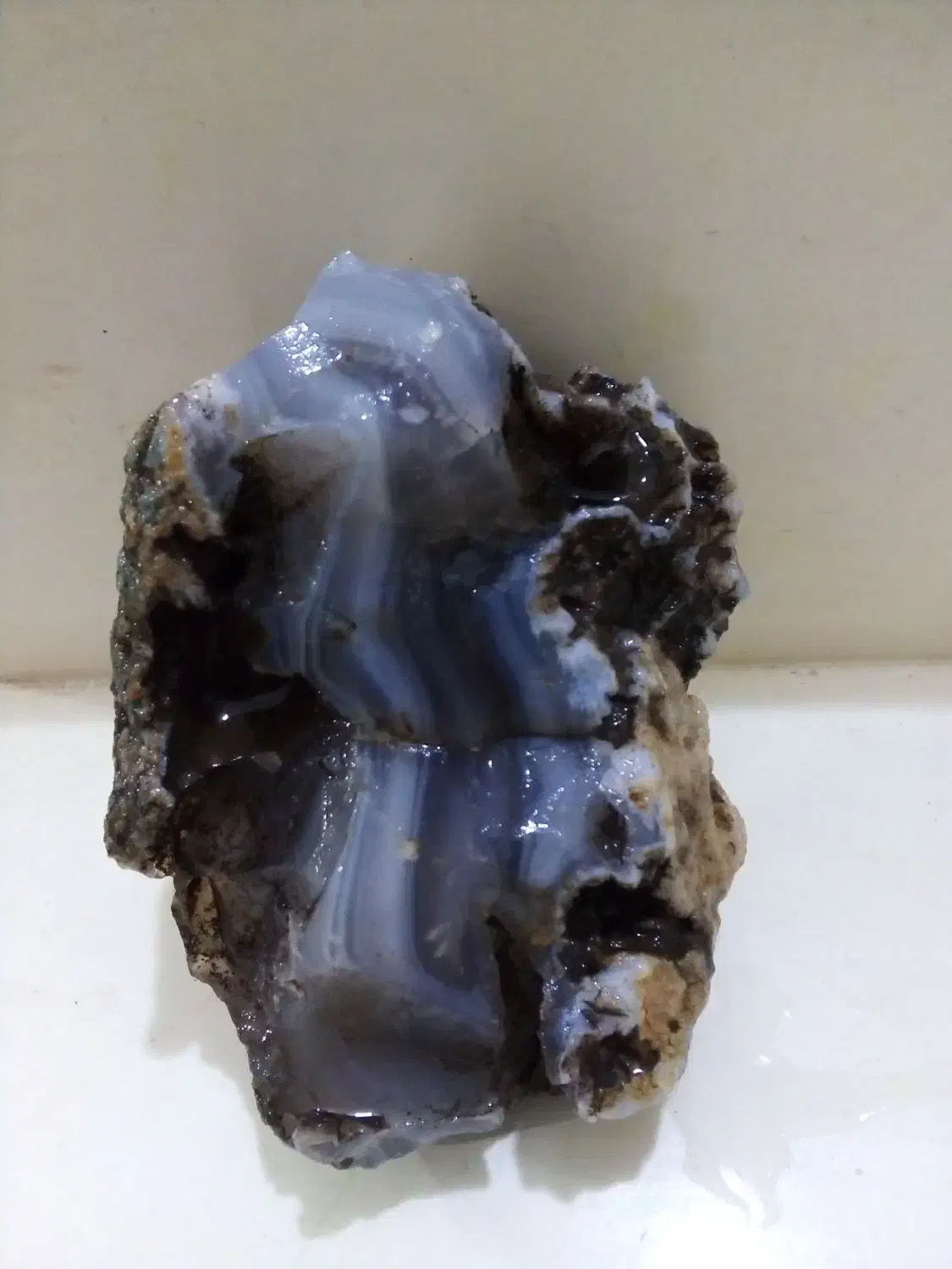 سنگ فوق کلکسیونی|کلکسیون اشیاء عتیقه|رشت, پل تالشان|دیوار