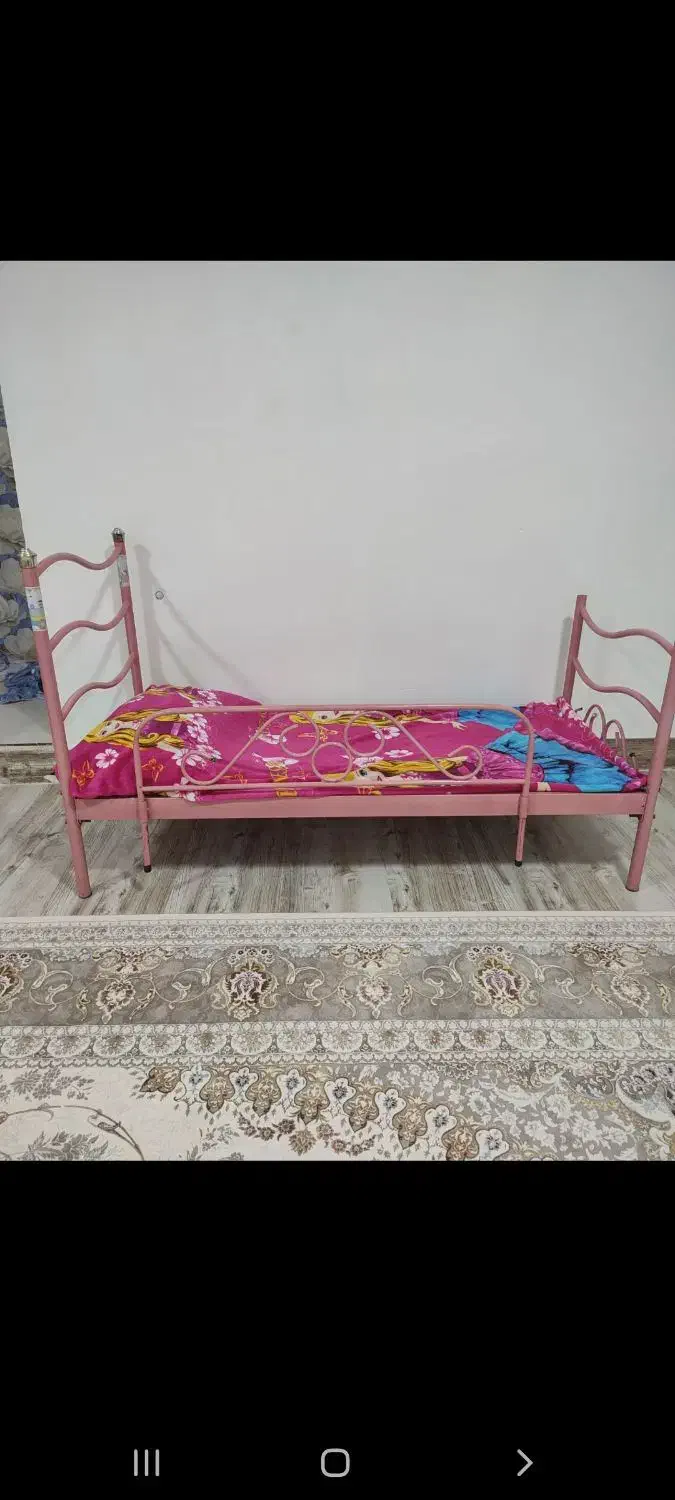 تخت خواب فلزی بچگانه|تخت و سرویس خواب|ایوان, |دیوار