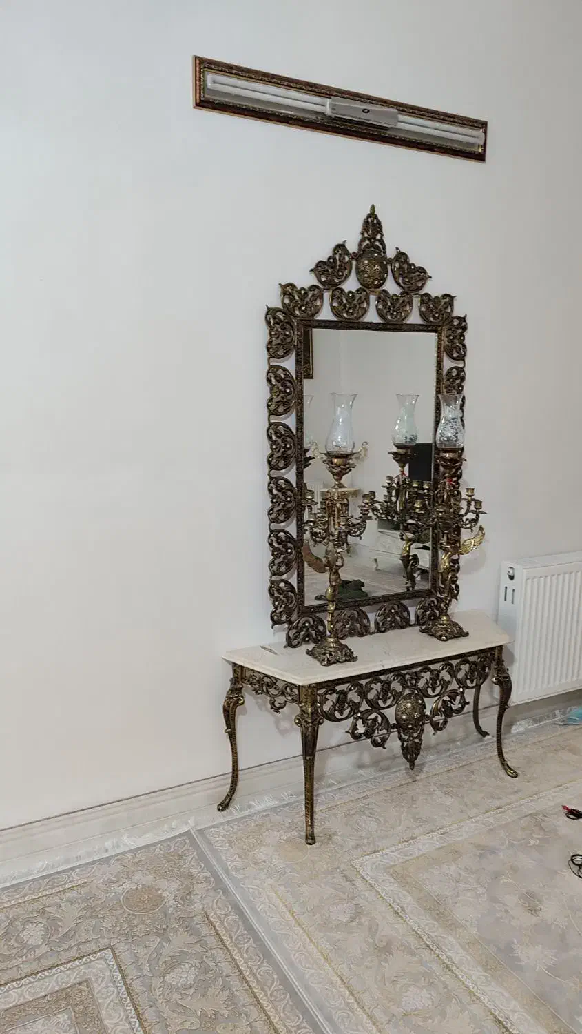 اینه شمعدانی|بوفه، ویترین، کنسول|اردبیل, |دیوار