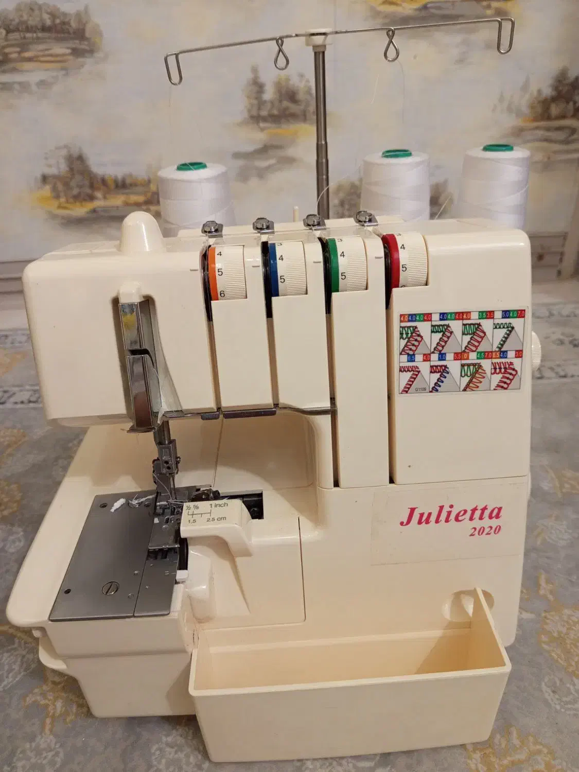 سردوز ژولیتا|چرخ خیاطی و ریسندگی|کرج, اتحاد|دیوار