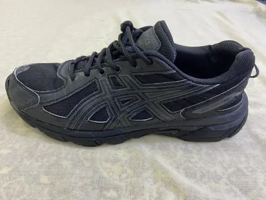 کفش اسیکس سایز 44 اصل اصل|کیف، کفش، کمربند|سنندج, |دیوار