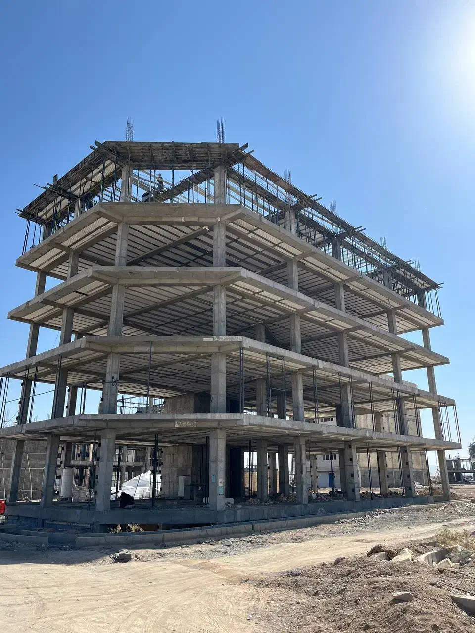 پیش فروش واحد۱۱۸متر دونبش برندومعتبرمنطقه۱۴زیباشهر|پیشفروش املاک|زاهدان, |دیوار