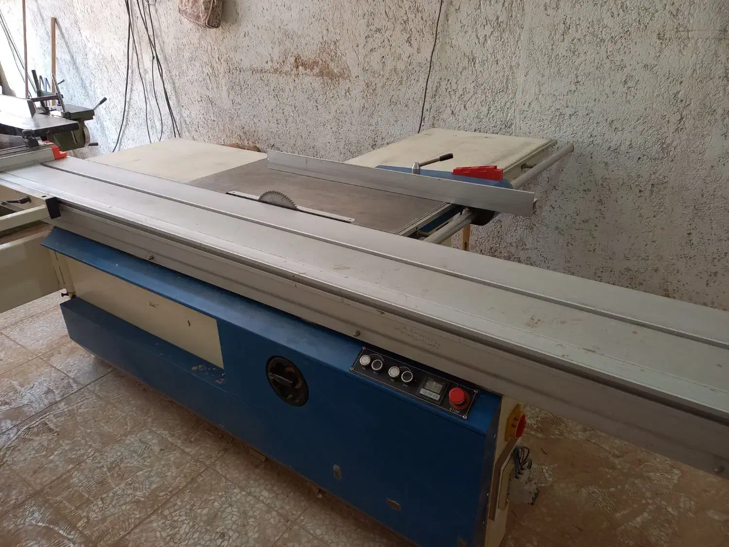 پنل بر|ماشین‌آلات صنعتی|اصفهان, طاحونه|دیوار