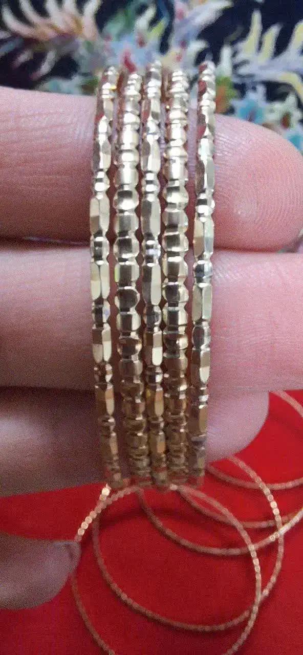 النگو مفتولی سایز۲ نیاز به پول تکی هم میدم.|جواهرات|کرمان, |دیوار