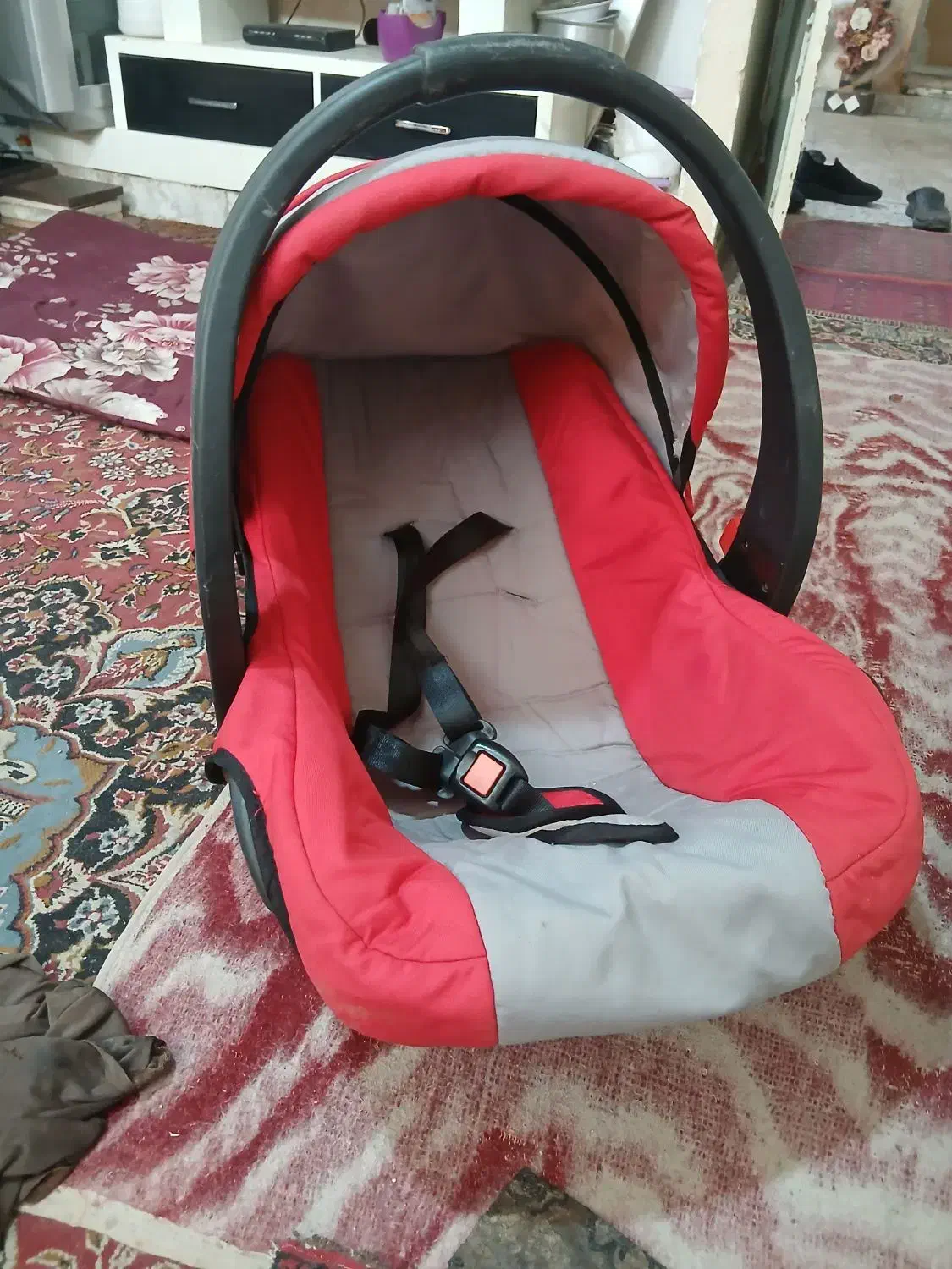 کهیر نوزاد تمیزومرتب|تخت و صندلی بچه|سبزوار, قصبه غربی|دیوار