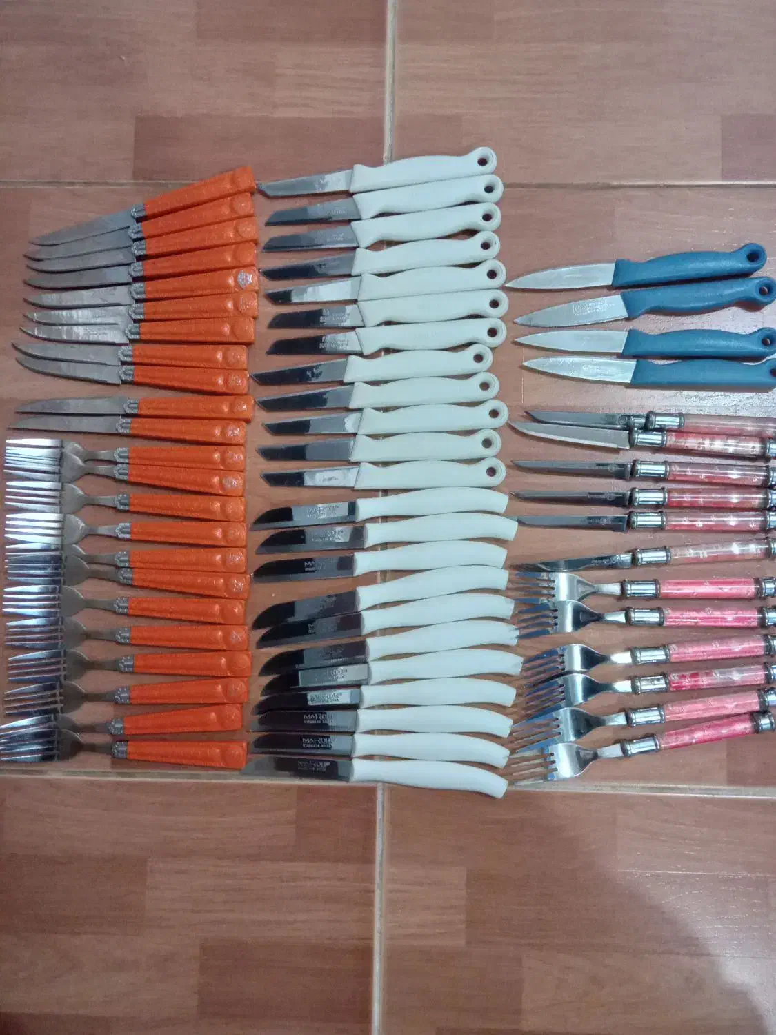 چاقو تیز|ظروف سرو و پذیرایی|آستانه اشرفیه, |دیوار