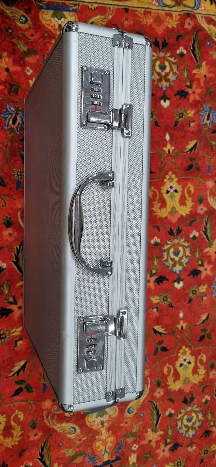 کیف قاشق و چنگال ۱۲ نفره ۶۸پارچه|ظروف سرو و پذیرایی|تهران, جوانمردان (اندیشه)|دیوار