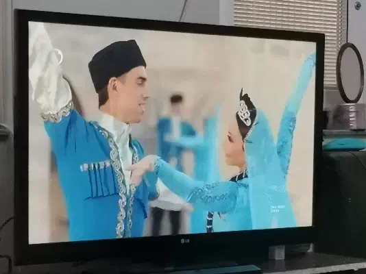 تلوزیون ال جی 42|تلویزیون و پروژکتور|تبریز, |دیوار