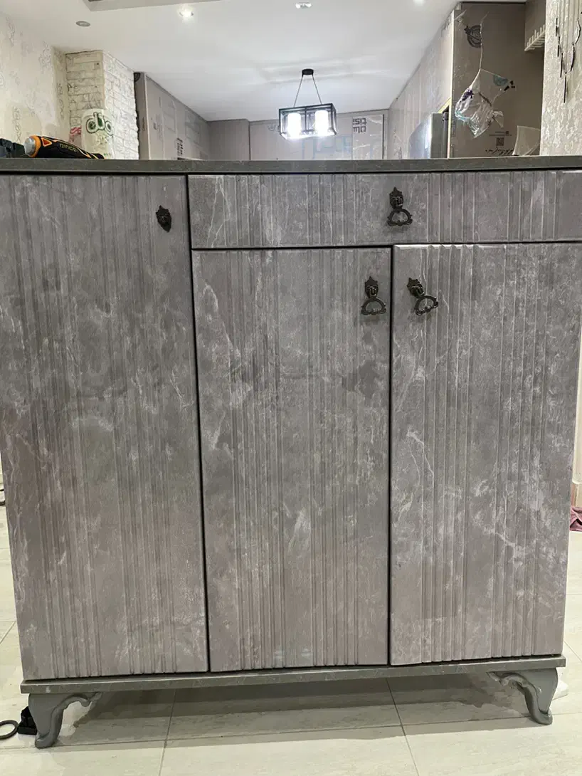 جا‌کفشی طوسی|جاکفشی، کمد، دراور|بندر انزلی, شاکوچه|دیوار