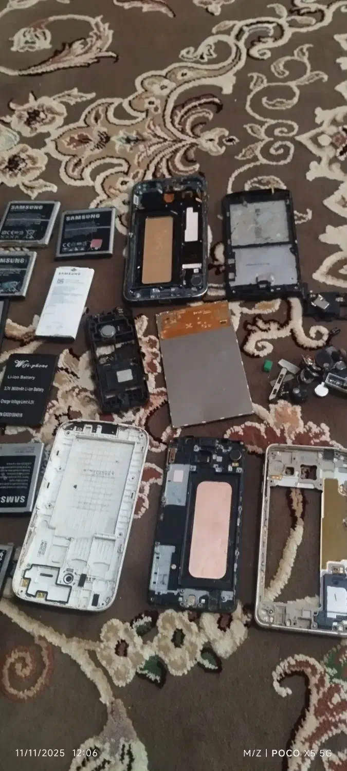 قطعات موبایل|لوازم جانبی موبایل و تبلت|محمدشهر, همایون ویلا|دیوار