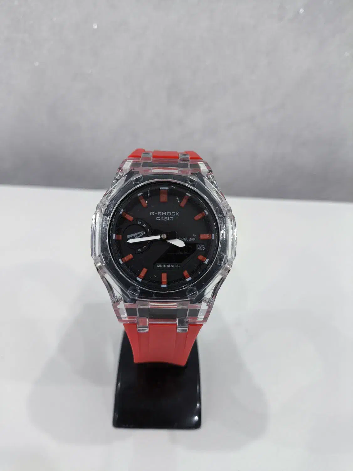 ساعت مچی جیشاک|ساعت|قدس, شهرقدس|دیوار