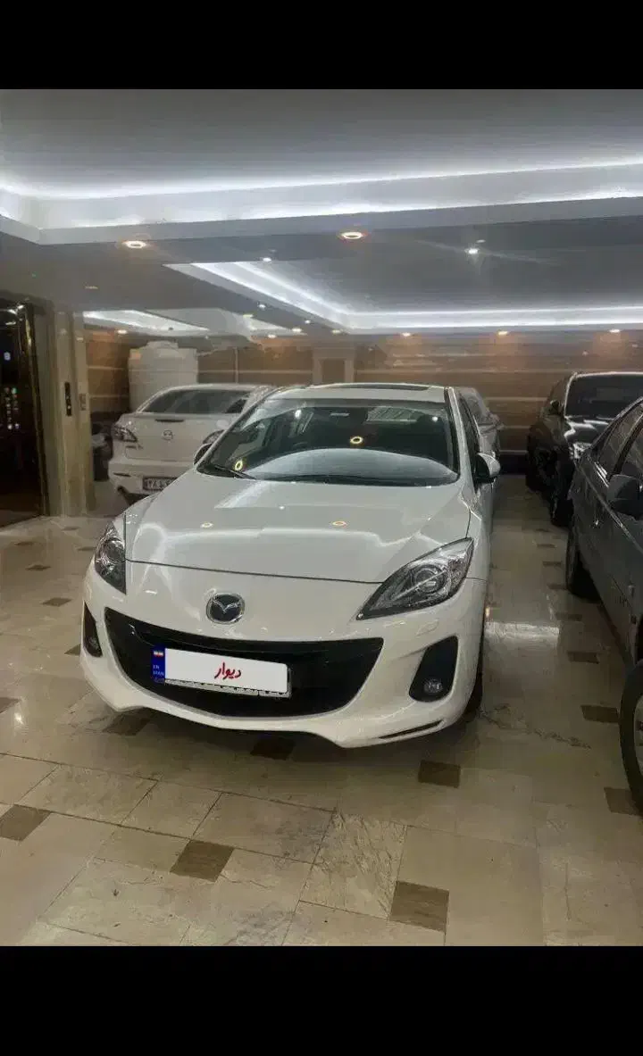مزدا 3 مدل 97|خودرو سواری و وانت|تهران, حکمت|دیوار