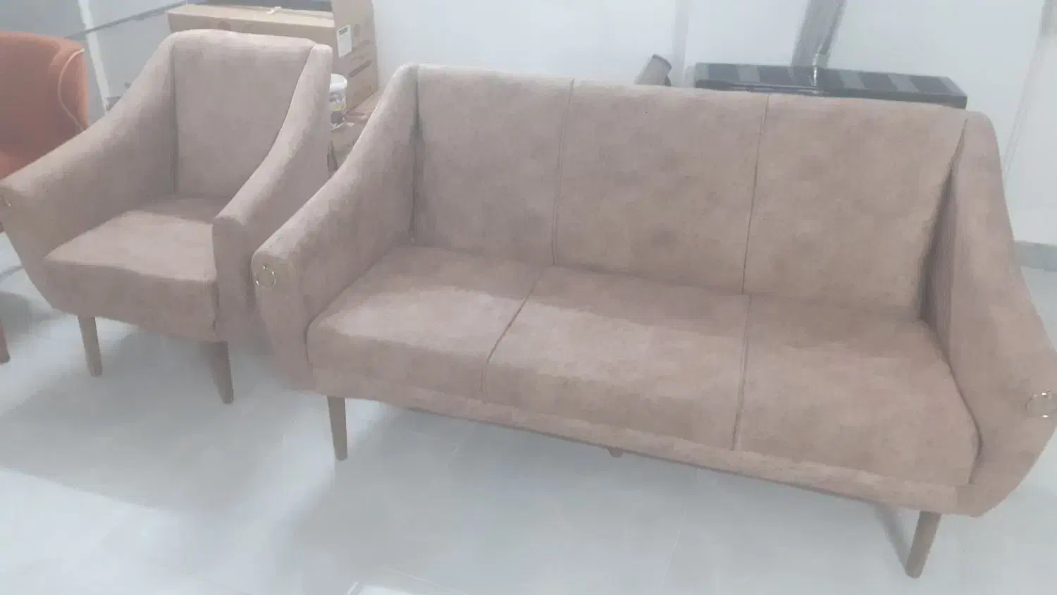 مبل ۹نفره بسیار تمیزوشیک|مبلمان خانگی و میز عسلی|فیروزکوه, |دیوار