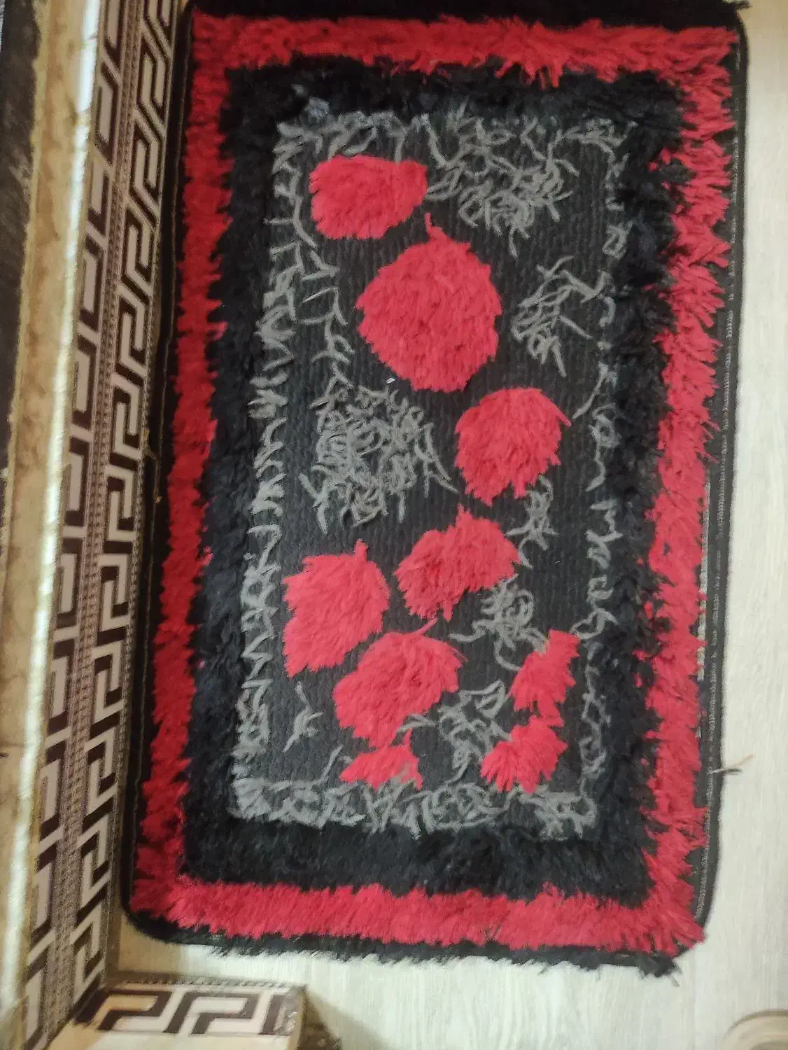 سه عدد پادری|پادری|اهواز, نبوت|دیوار