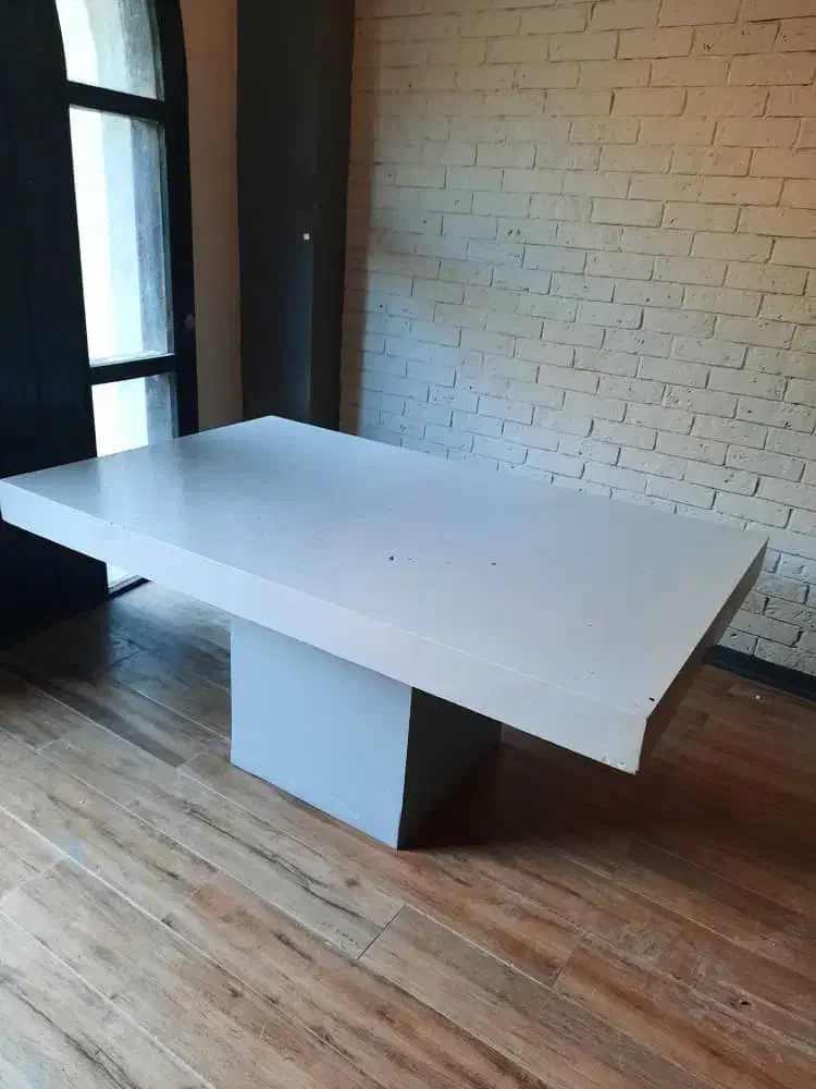 صندلی و میز رستوران.  کافی شاپ|کافیشاپ و رستوران|لواسان, |دیوار