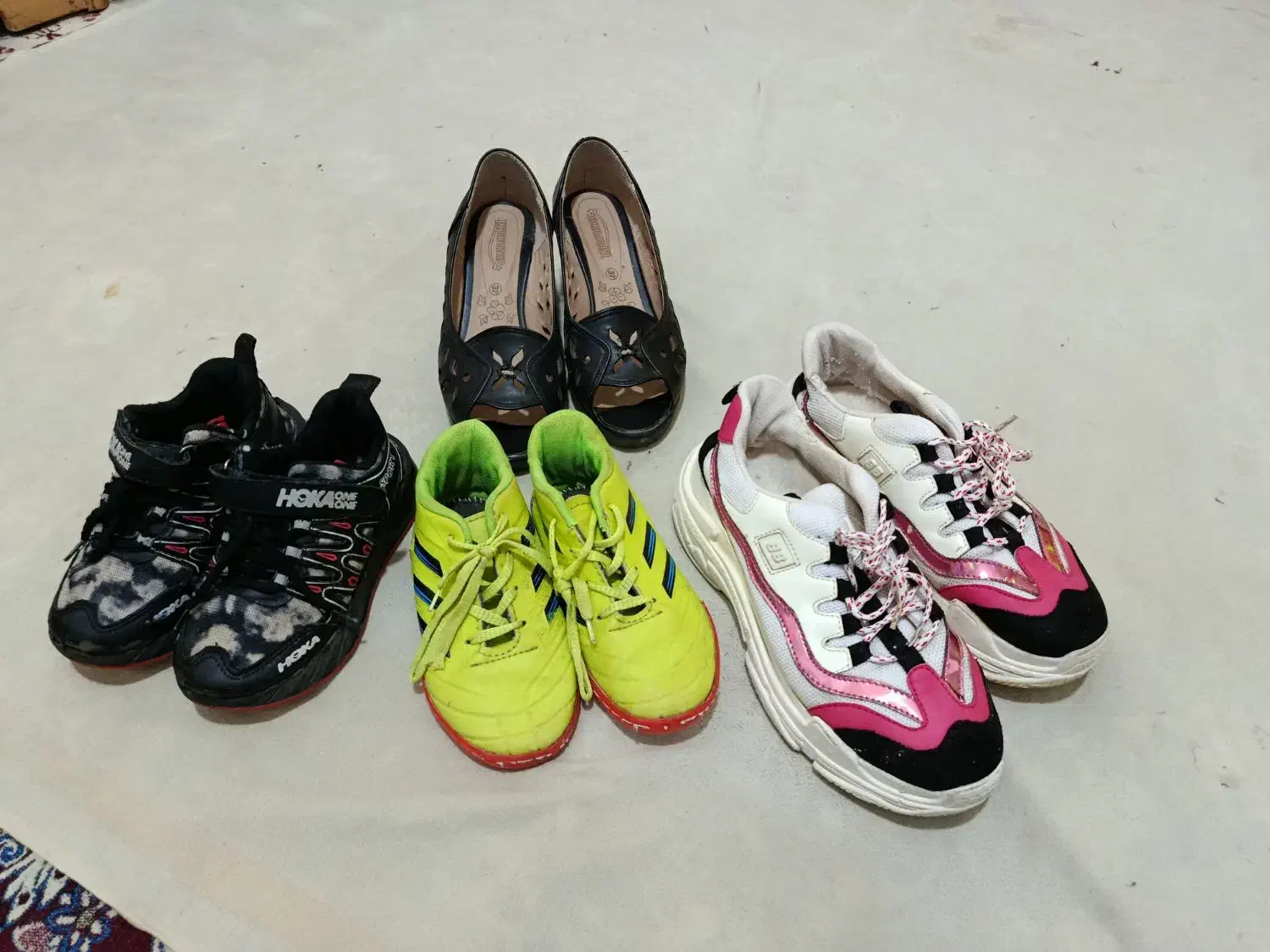 کفش ولباس|لباس|نیشابور, هفده شهریور|دیوار