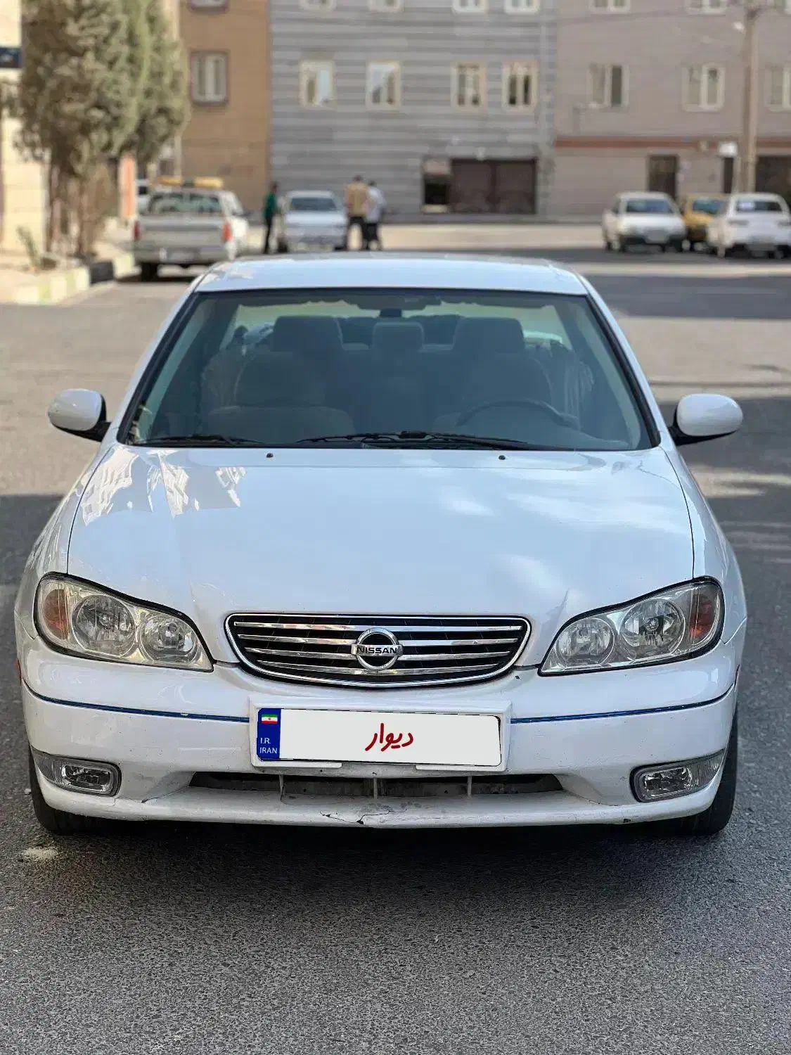 ماکسیما مونتاژ مدل۱۳۸۹اتوماتیک سفید|خودرو سواری و وانت|اسلام‌شهر, شهرک انبیا|دیوار