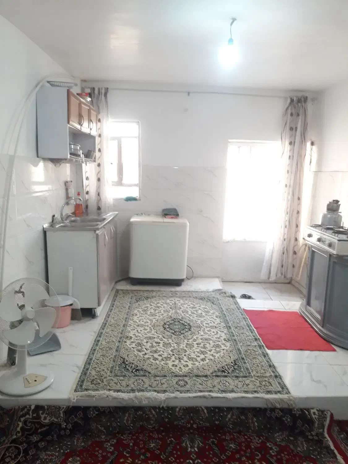 خانه مسافر روزانه هفته گی وماهانه|اجارهٔ کوتاه‌مدت آپارتمان و سوئیت|نهاوند, |دیوار