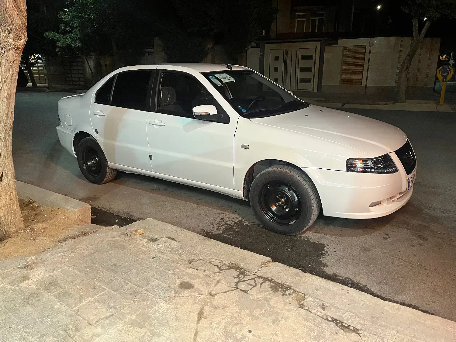 سورن پلاس سفید|خودرو سواری و وانت|اصفهان, هوانیروز|دیوار