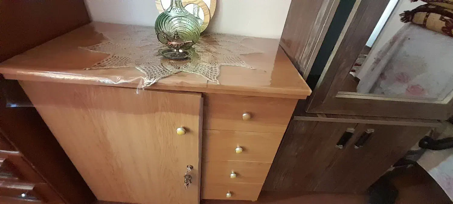 کمدچرخ خیاطی|چرخ خیاطی و ریسندگی|سهند, |دیوار