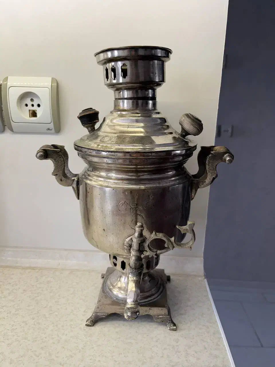 سماور ذغالی روسی|کلکسیون اشیاء عتیقه|مشهد, آزادشهر|دیوار