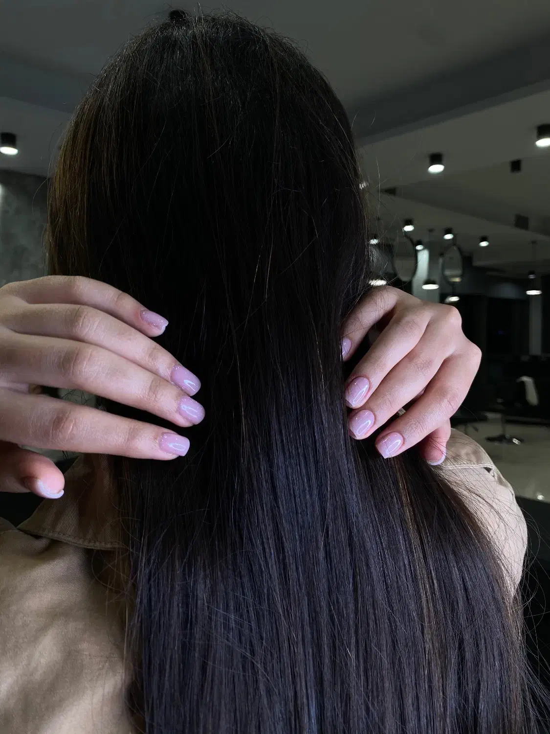 مدل ( رایگان )  برای کاشت ناخن و لمینیت میخام|خدمات آرایشگری و زیبایی|بهشهر, |دیوار