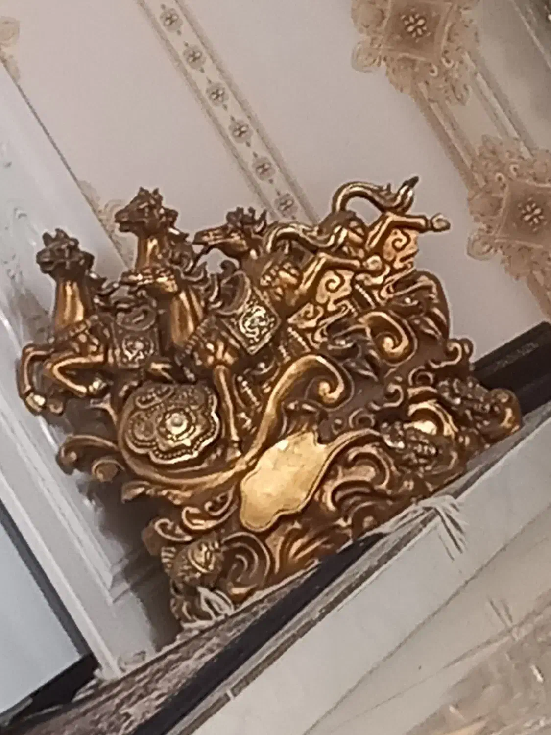 مجسمه اسب نو|مجسمه، تندیس، ماکت|قدس, هفت جوی|دیوار