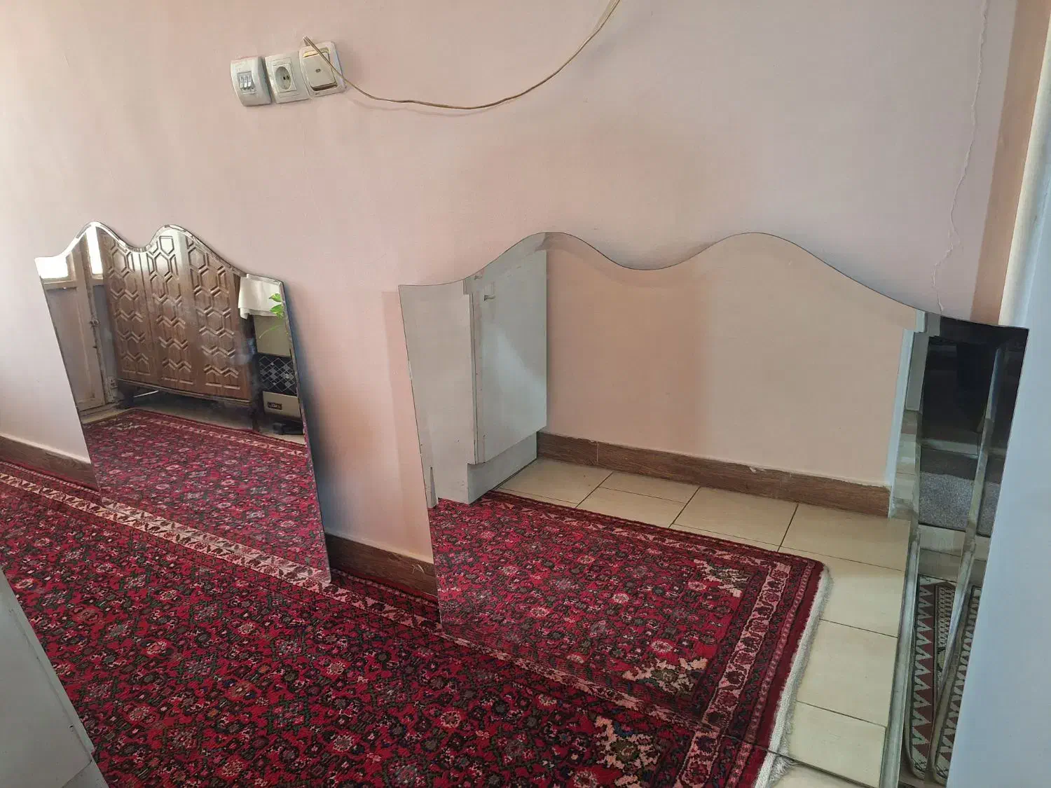 آینه|آینه|گرمدره, |دیوار