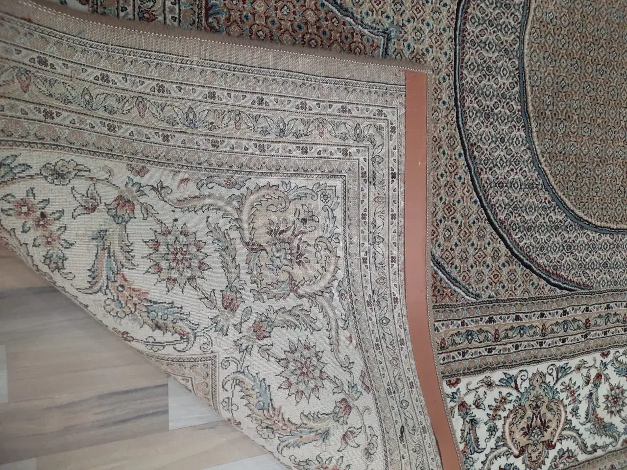 فرش ماشینی|فرش|پردیس, فاز ۳|دیوار