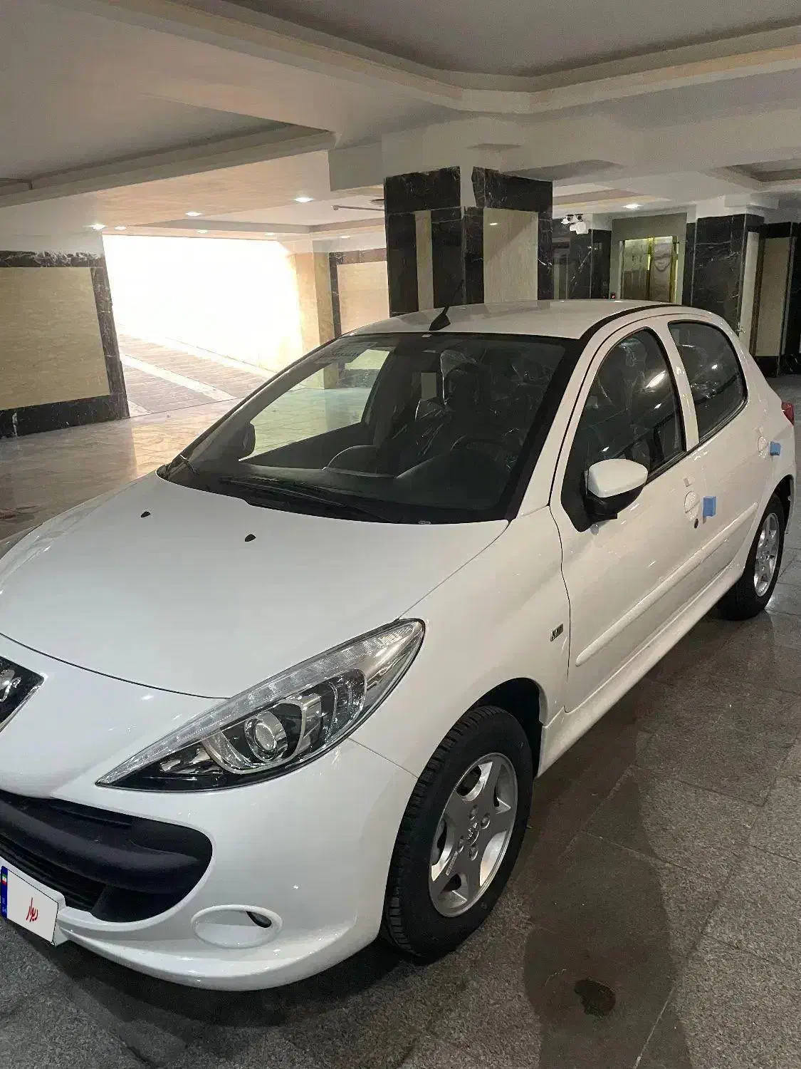 پژو ۲۰۷ سقف فلزی اتوماتیک سفید صفر خشک|خودرو سواری و وانت|تهران, شهر زیبا|دیوار