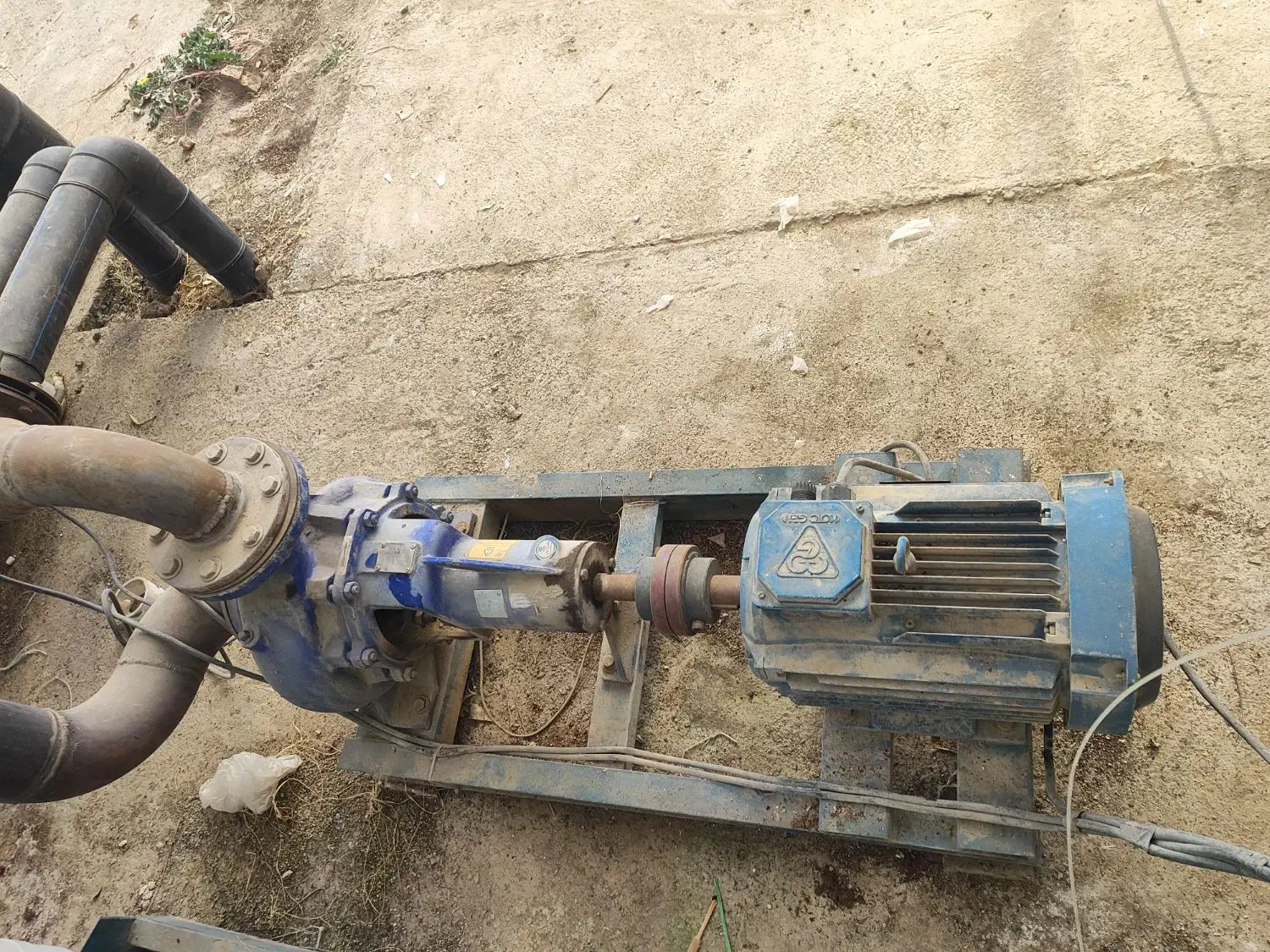 پمپ گریز از مرکز 4 اینچ پمپیران با موتور سه فاز|ماشینآلات صنعتی|ماکو, |دیوار