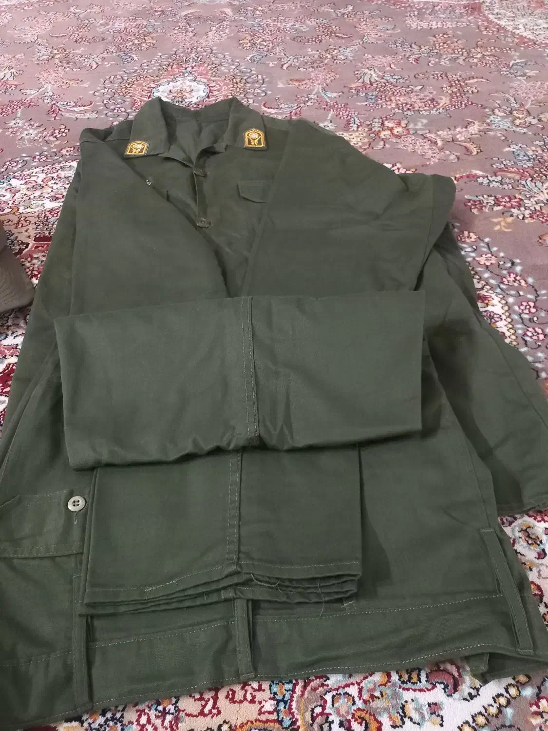 لباس سربازی|لباس|خرمآباد, |دیوار