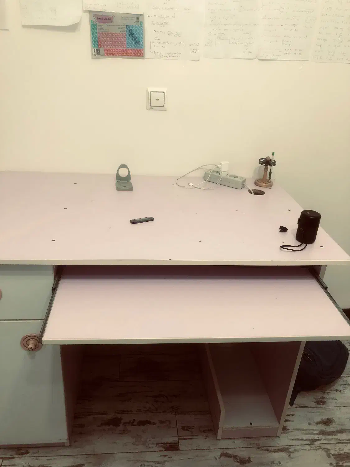 میز تحریر پ کامپیوتر|میز تحریر و کامپیوتر|تهران, مرزداران|دیوار