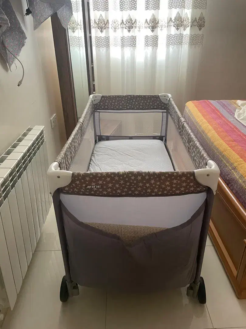 تخت خواب کودک|تخت و صندلی بچه|تهران, والفجر (افسریه)|دیوار