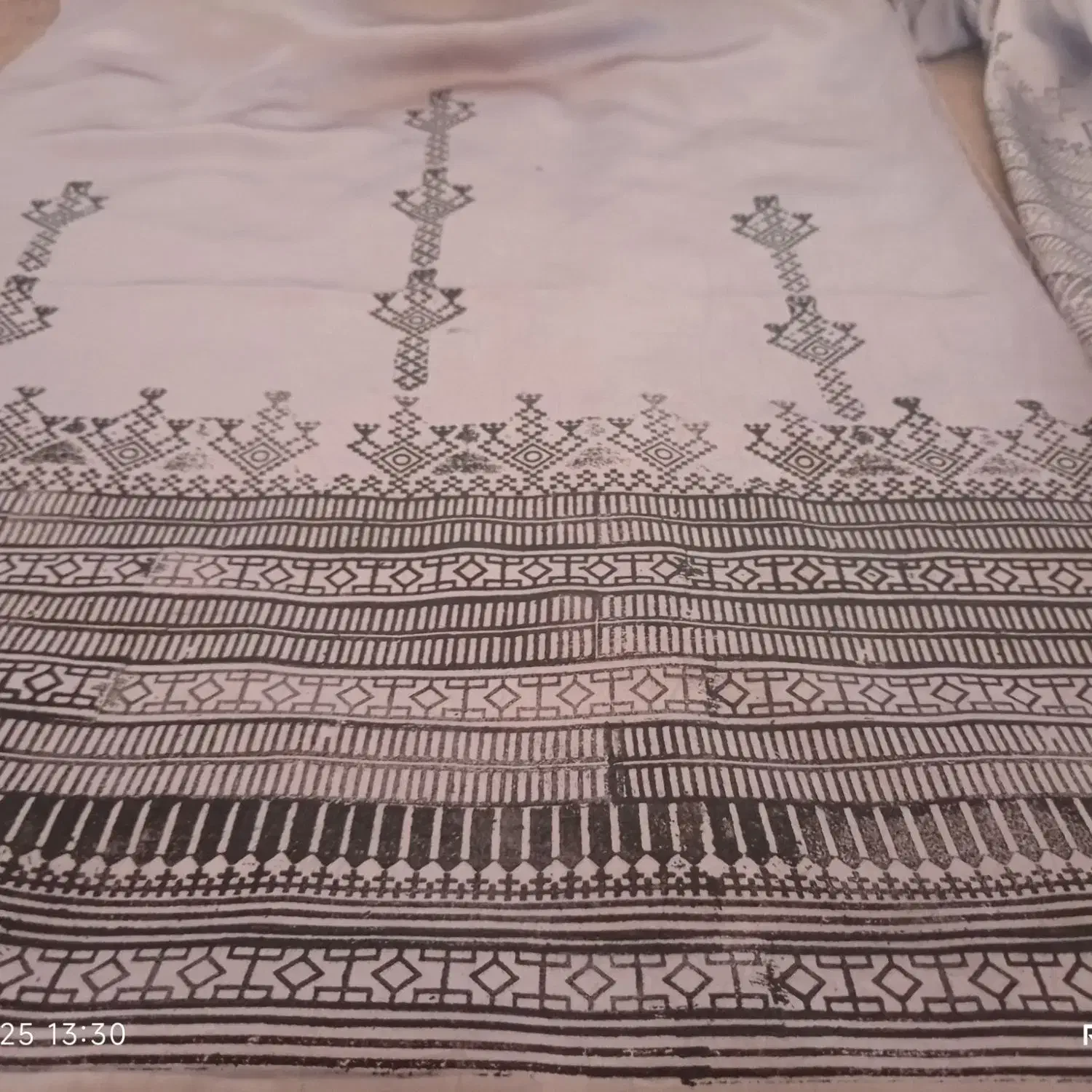 تپه زنی و زه دوزی|لباس|خاش, |دیوار