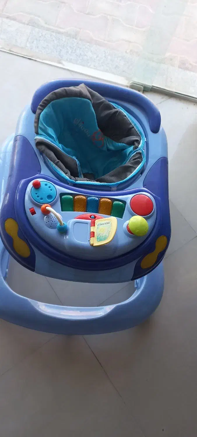 کریر و روروئک و نی نی لای لای|کالسکه و لوازم جانبی|بیرجند, |دیوار