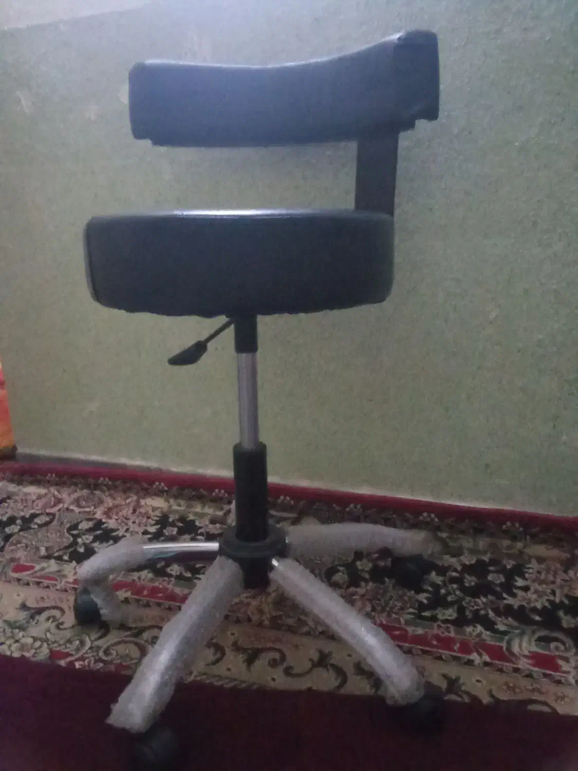 صندلی اصلاح و صندلی استاد کار|آرایشگاه و سالن‌های زیبایی|بندرعباس, |دیوار