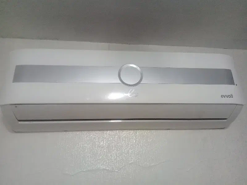 نصب وسرویس وجاده جایی|کولر گازی و فن‌کوئل|بم, |دیوار