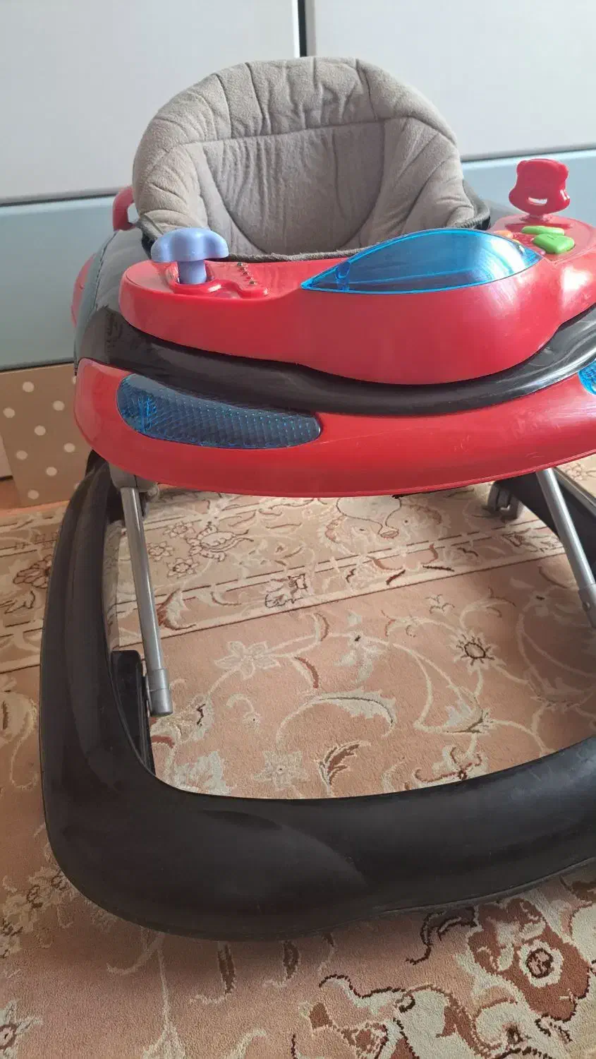 روروئک|اسباب و اثاث بچه|لاهیجان, پردسر|دیوار