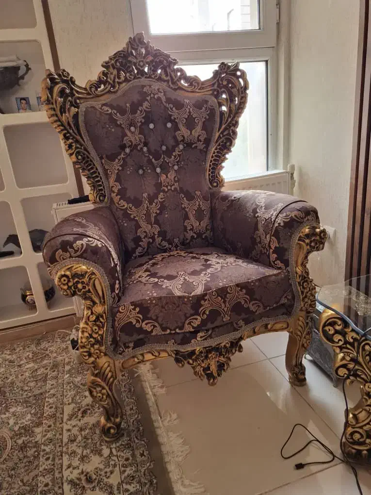 مبلمان سلطنتی 9نفره|مبلمان خانگی و میز عسلی|اسلامشهر, شهرک قائمیه|دیوار