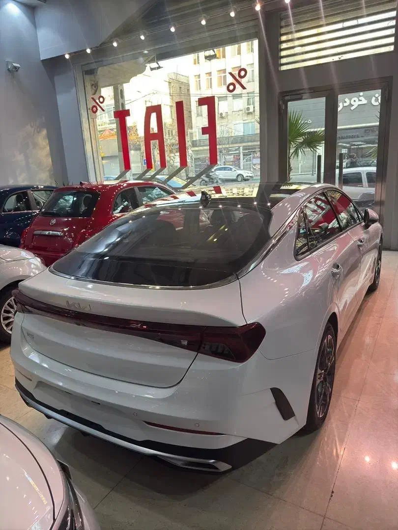 کیا K5 سفید 2024|خودرو سواری و وانت|تهران, عباس‌آباد|دیوار