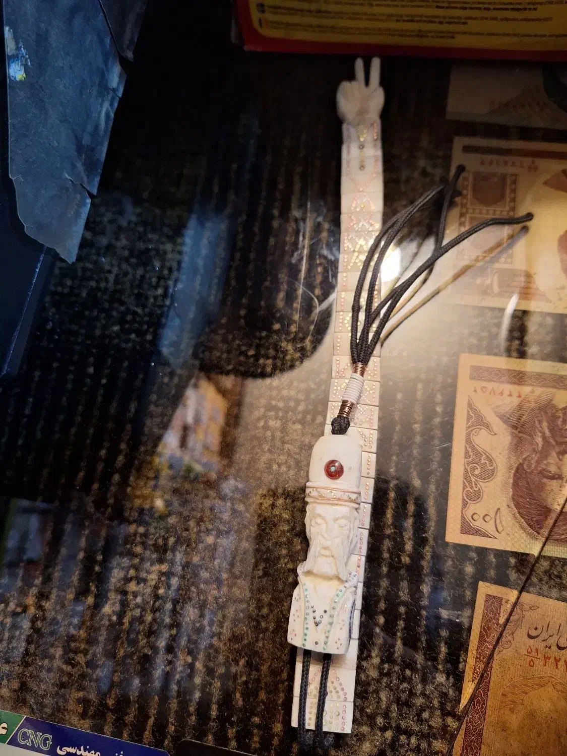 تسبیح فوق کلکسیونی|کلکسیون اشیاء عتیقه|سراب, |دیوار