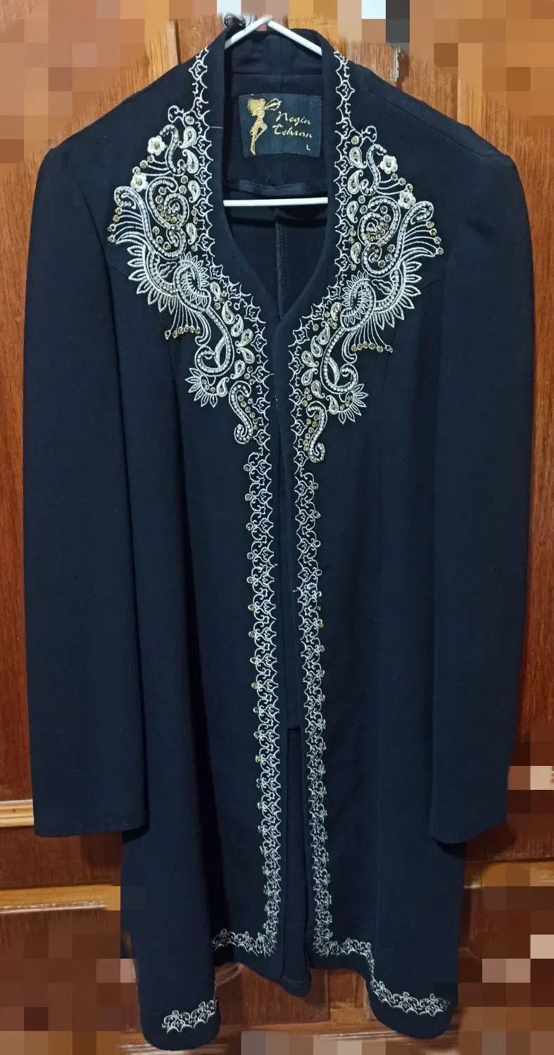 مانتو و کت|لباس|گنبد کاووس, |دیوار