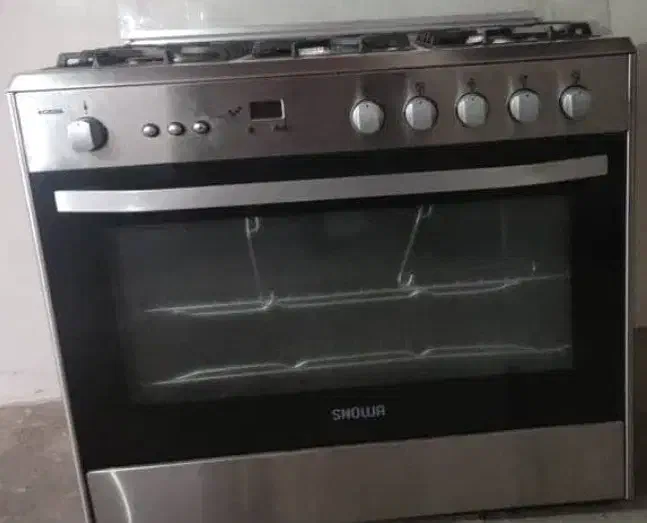 گاز ۵شعله فردار اسنوا در حد نو|اجاق گاز و لوازم برقی پخت‌وپز|بندر انزلی, بشمن|دیوار